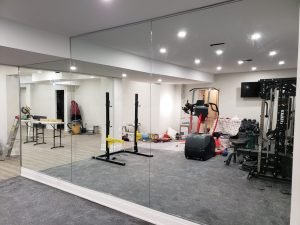 🏋️‍♂️ Home Gym Mirrors in Toronto: Upgrade Your Workout Space with Style & Safety
